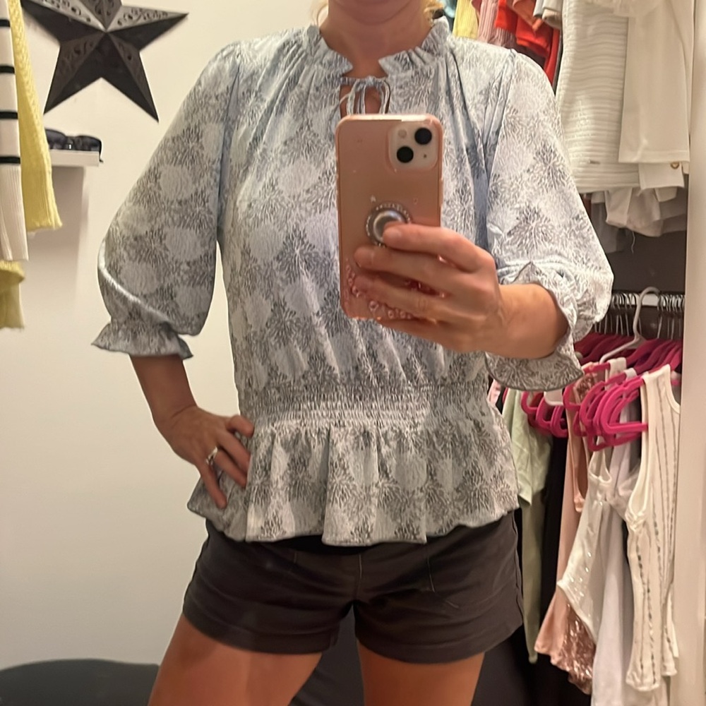 NWT MELLODAY Blouse